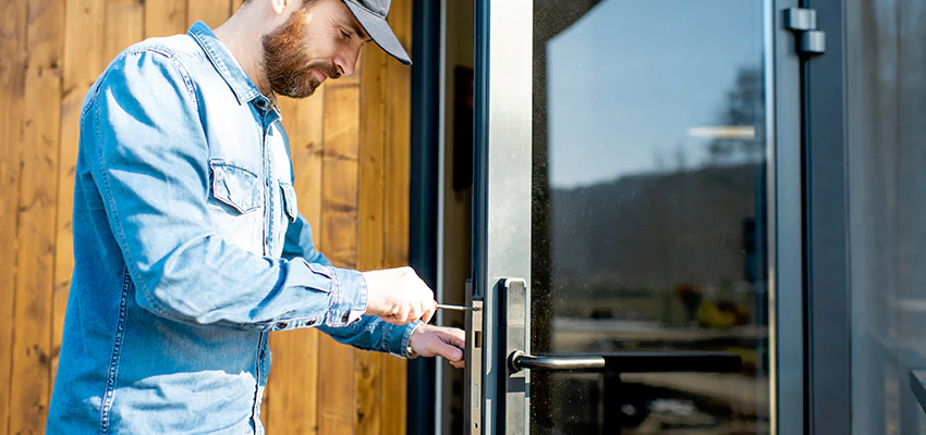 Frameless Glass Storefront Door Locks Replacement in Lathrop, CA