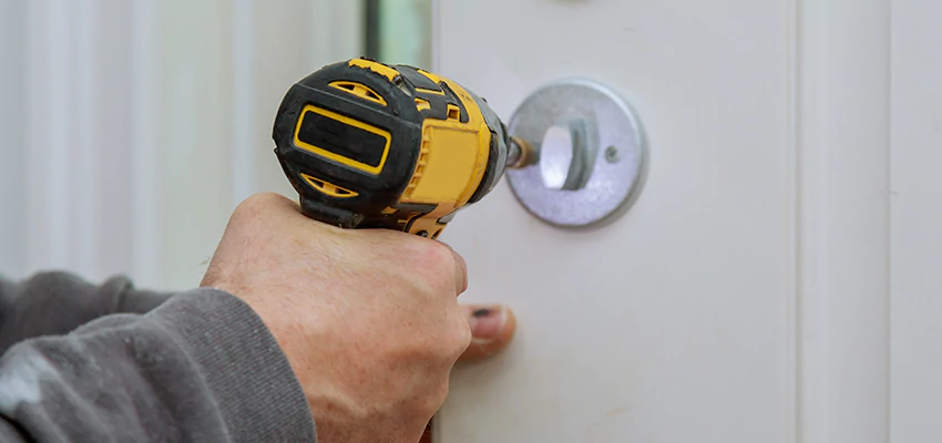 Street Locksmith For Smart Lock Repair in Lathrop, CA